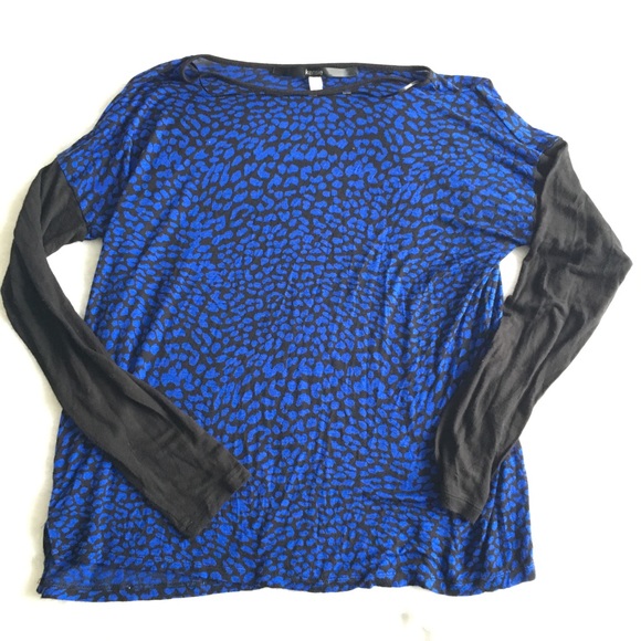 Kensie royal blue leopard black long sleeve top - Picture 3 of 3